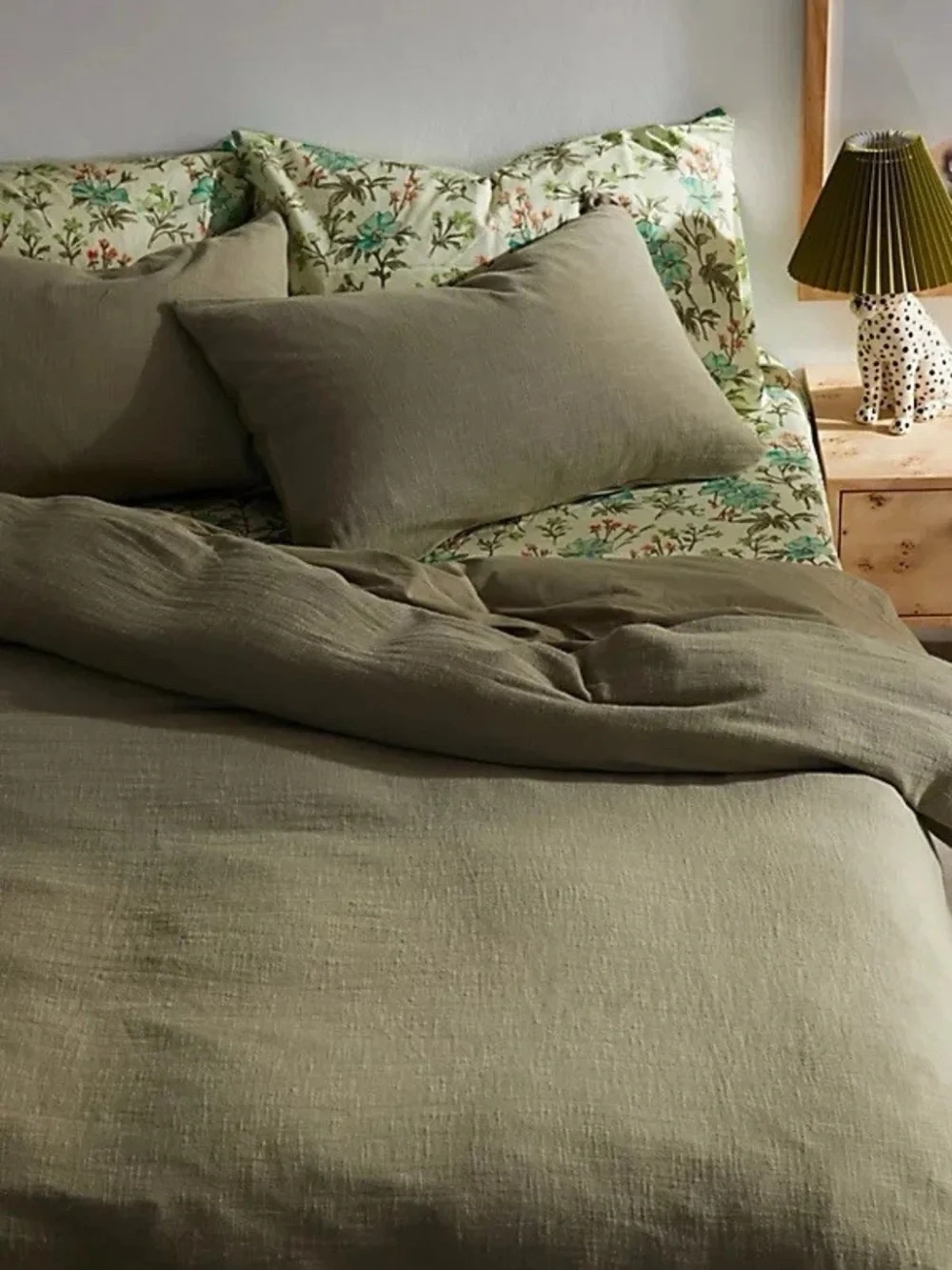 UO Urban Outfitters Basic Cotton Duvet Cover Olive Guacamole Size Twin XL